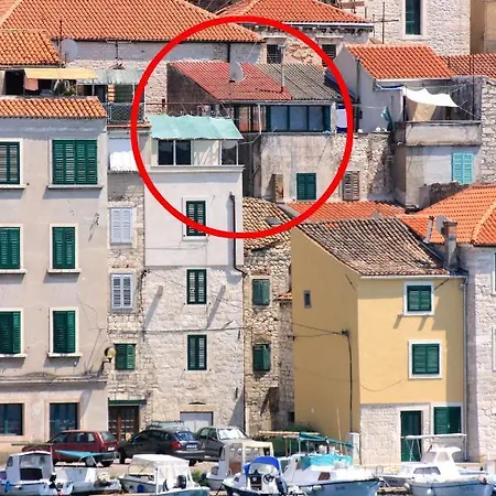 Seaside Holiday House Sibenik - 6635 Holiday home Sibenik