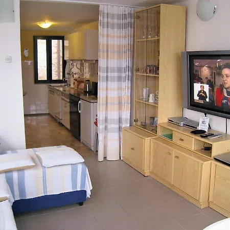 Seaside Holiday House Sibenik - 6635 Holiday home *